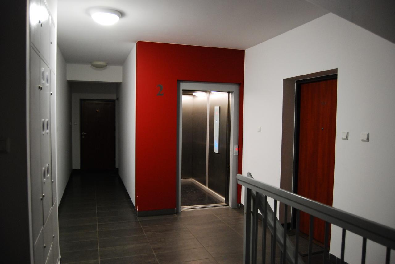 Apartament - Chelmska Olinek Warschau Exterior foto